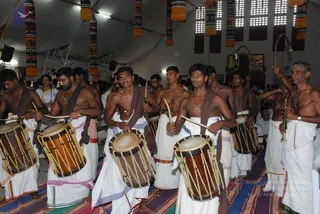 20080717 more darshan 0411 CMP WM.jpg