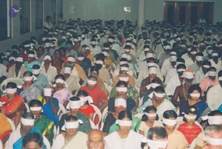 November 09 2003