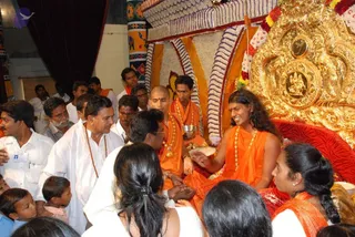 20080717 more darshan 0030 CMP WM.jpg