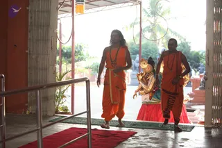 November 09 2011
