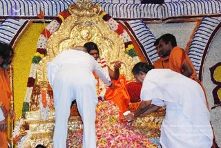 20080717 ashramitesblessings 0563 CMP WM.jpg