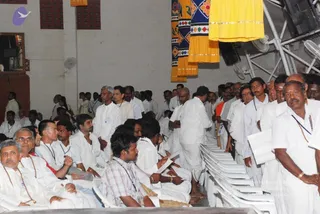 20080717 darshan 0746 CMP WM.jpg
