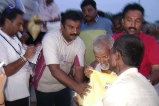 September 2006 - Sindhanur flood relief