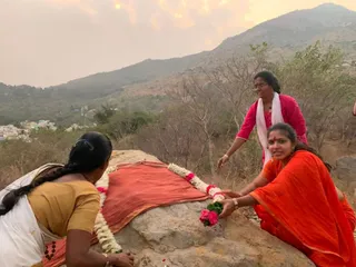 Oneness with the Avatar - Day 4 - Kailasa in Tiruvannamalai