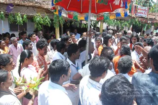 August 11 2009