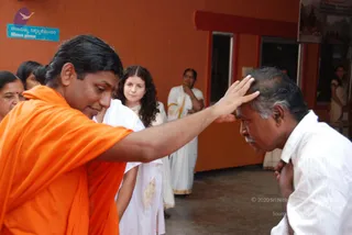 August 05 2010
