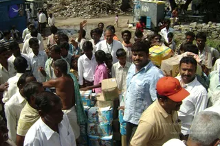 September 2006 - Sindhanur flood relief