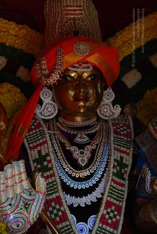 20090112 kodikannyatra 0755 CMP WM.jpg