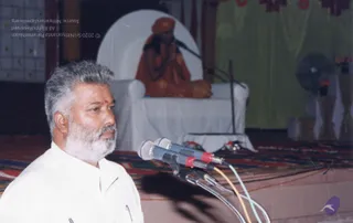 OCtober 6, 7, 8 2004 - 3 Mass Living Enlightenment Initiation conventions at Kancheepuram