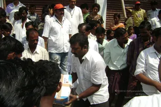 September 2006 - Sindhanur flood relief