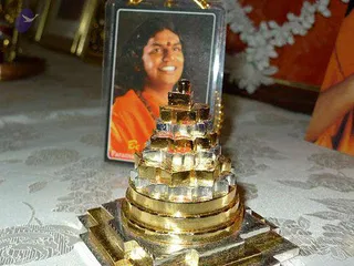 2011 -eNMiracles Collections