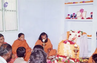 August 22 2004 - Paduka Puja in devotees' homes