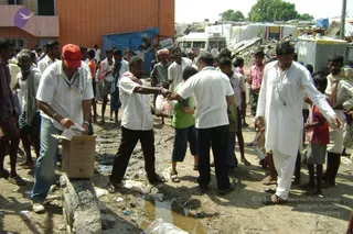 September 2006 - Sindhanur flood relief