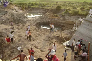 September 2006 - Sindhanur flood relief
