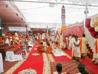 20080101 more-padapuja 070701.jpg