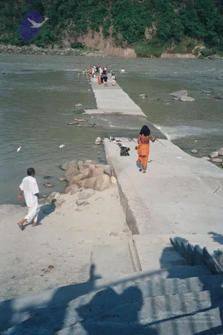 20040616 21 gkvale-1AA003 CMP WM.jpg