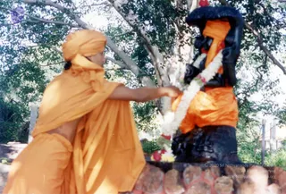2003 - Sacred collection Uncategorized
