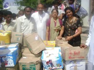 September 2006 - Sindhanur flood relief