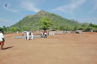 April 2008 - Making Of Kailaasa In Tiruvannamalai