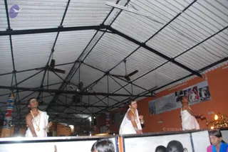 November 10 2010