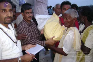 September 2006 - Sindhanur flood relief