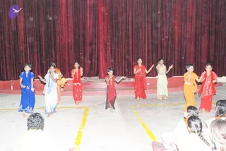 20080717 Evening Cultural 0251 CMP WM.jpg