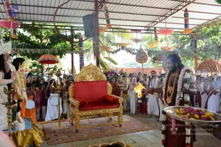 October 08 2016