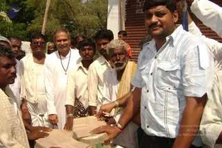 September 2006 - Sindhanur flood relief