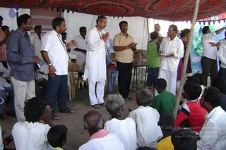September 2006 - Sindhanur flood relief