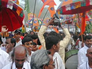 20080101 more-procession-temple 070297.jpg