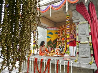 20080101 more-procession-temple 070588.jpg