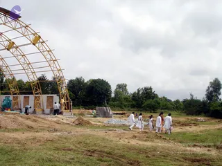 2005 - View-of-Ananda-Sabha-Construction