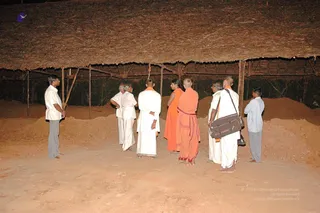 April 2008 - Making Of Kailaasa In Tiruvannamalai