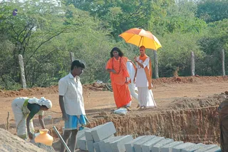 April 2008 - Making Of Kailaasa In Tiruvannamalai