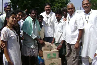 September 2006 - Sindhanur flood relief