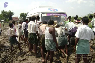 September 2006 - Sindhanur flood relief