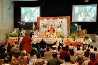 2009-YOGAM-TOUR-LOS-ANGELES