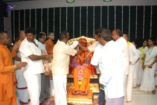 August 15 2010