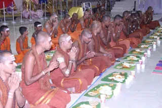 Annadhan during Allahabad Kumbhamela 2013