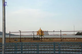 September 04 2008