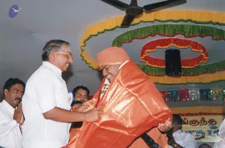 October 03 2004 - Addressing the Sengunthar Community gathering of South India