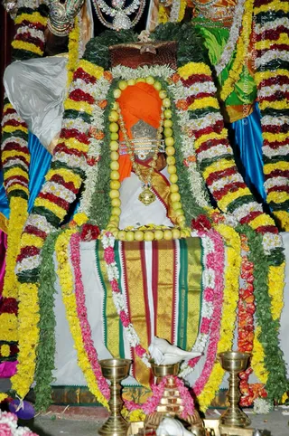 20071223 darshan 0132 CMP WM.jpg