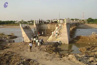 September 2006 - Sindhanur flood relief