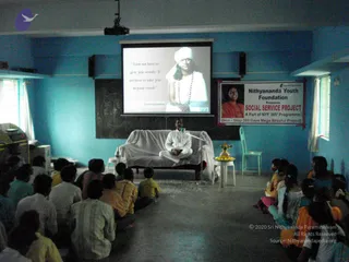 2009-Nithyananda-Youth-Foundation-Offers-Eyecheckup-to-Students