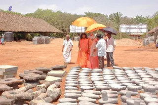 April 2008 - Making Of Kailaasa In Tiruvannamalai