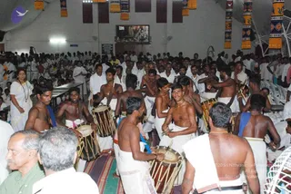 20080717 darshan 0107 CMP WM.jpg