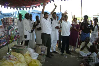 September 2006 - Sindhanur flood relief
