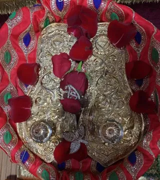 KAILASA-LOS-ANGELES--USA-2020-12-19-1NhKR5ZvdV2W3IbJGRZF7cFD9QunSsM8K.jpg