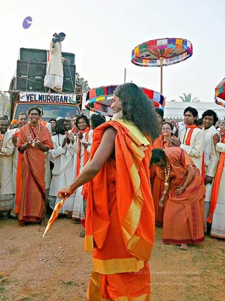 20080101 more procession 070110.jpg