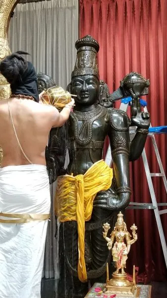 KAILASA-LOS-ANGELES--USA-2020-12-27-1yp-JylckeZ8qsSFxMv1NqFXNdbxAlgtU.jpg
